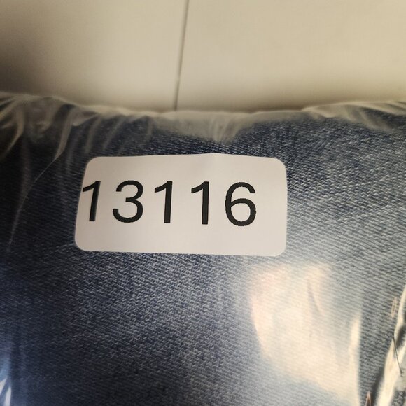 Y2K Vanity Jeans Womens 31x33 Blue Flared Low Rise Whiskered Fleur De Lis Pocket - Picture 12 of 12